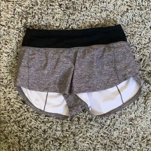 Lululemon speed up shorts 2.5 inch